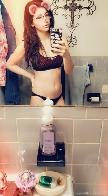 bunny asian onlyfans beautiful naked picture