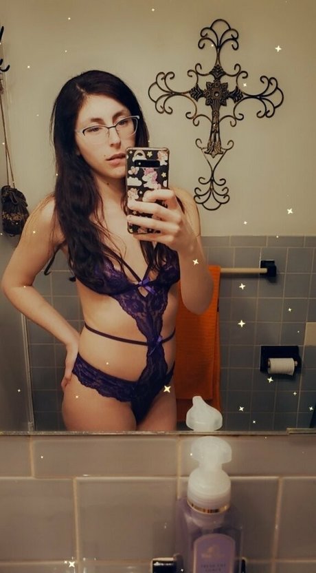 littleeevee66 buena actriz imágenes