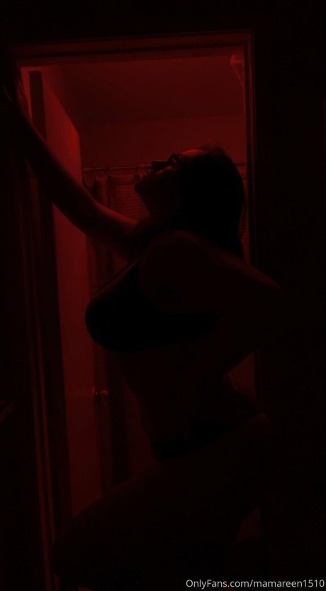 shesabigone modèle chaud des photos