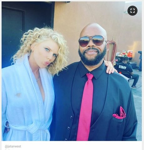 beaux pieds onlyfans pornographique nu image