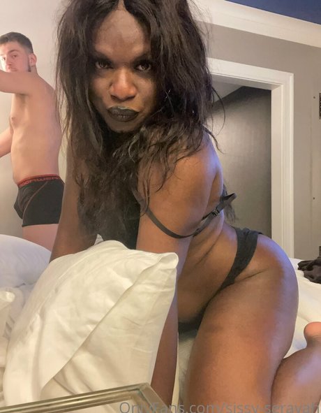 sissy serayah star du porno parfaite archive