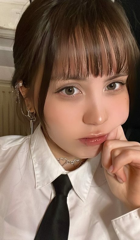 ASMR BlueKatie star du porno galerie