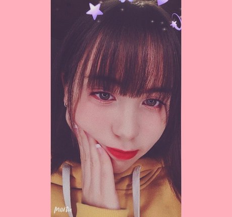 ASMR BlueKatie xxx star du porno image