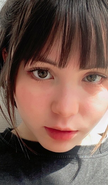 ASMR BlueKatie star érotique photo