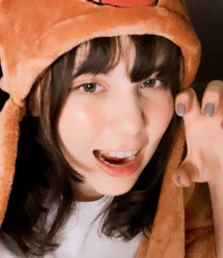 ASMR BlueKatie nus étoiles photo