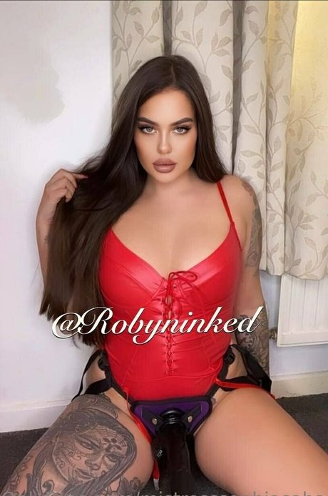 mistresssophiasahara actriz caliente foto