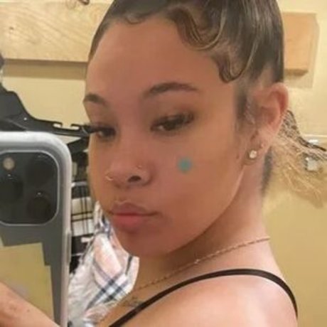 diamond desirae perfect model pic