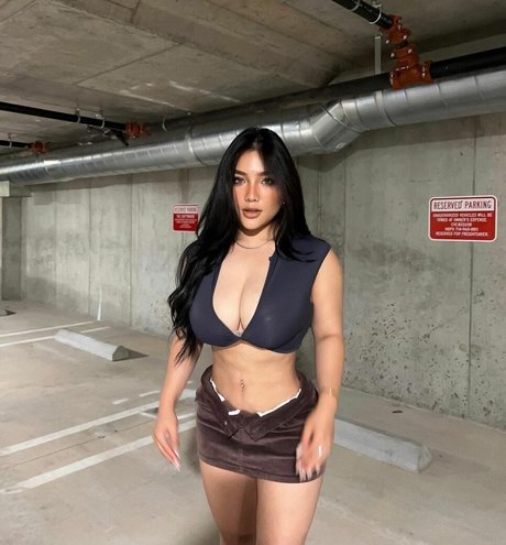 Ngan Nguyen nice actress pic