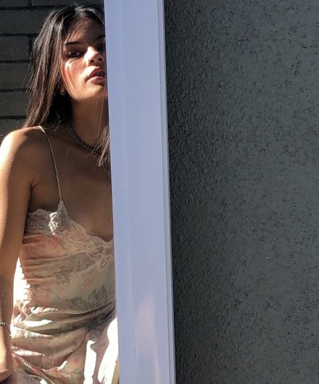 Jalynn Irwin jolie actrice galerie