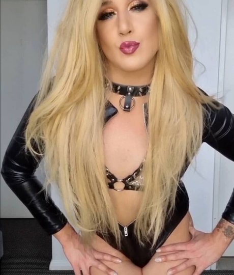 Brooke Spearz actrice porno collection