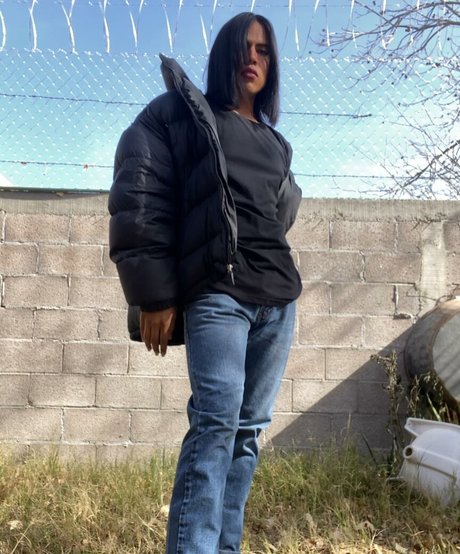 Lilith Moreno star du porno gratuit img