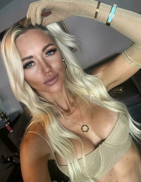 evielaurent pornstar naked photos