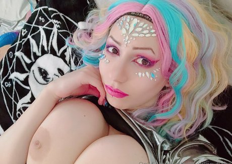 bustybunnybabe joli modèle images