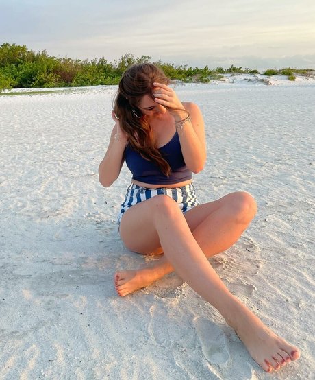 Felicia Hofner estrella sexy fotos