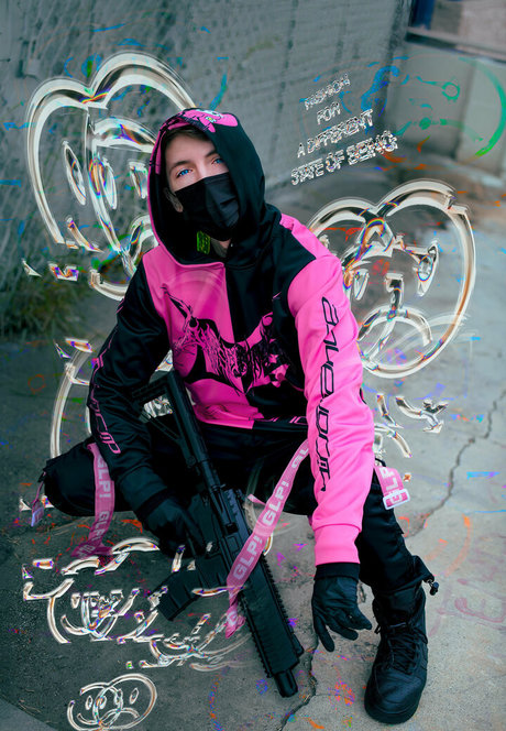 kingdaddykitten model top img