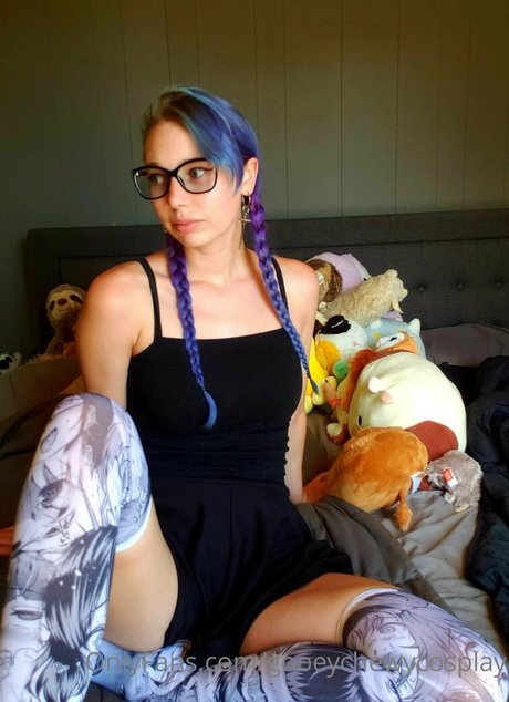 gooeychewycosplay étoile chaude photos