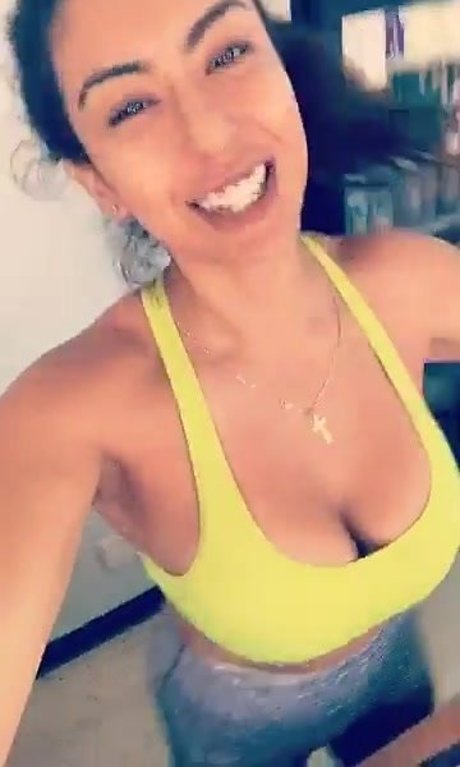 Gia Fey model naked pic