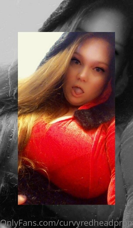 curvyredheadpromo modelo desnuda imagen
