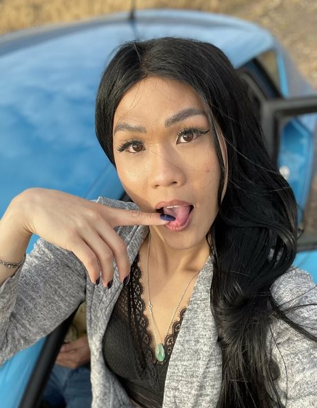 lilyuw88 buena estrella porno fotos