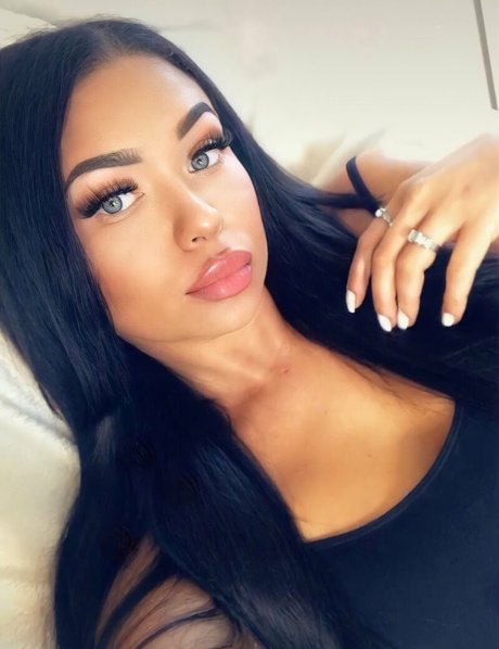 Pxssypowerx model nude images