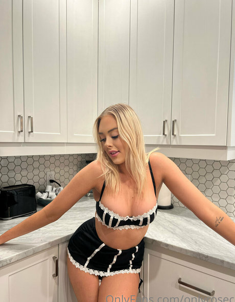 onlyrosec adult model photos