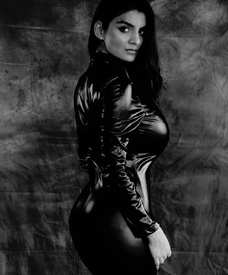 Anveshi Jain belle étoile img