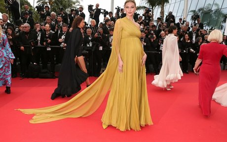 Karlie Kloss étoile sexy galerie