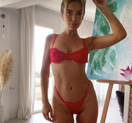 Chiara Bransi estrella porno xxx archivo