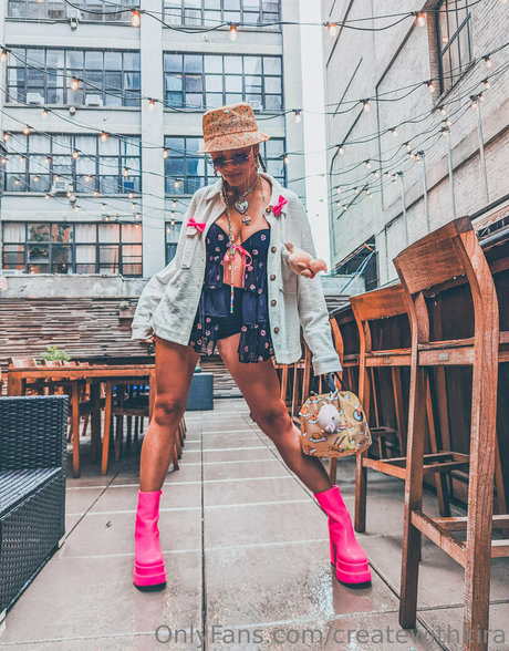 createwithkira estrella porno gratis archivo