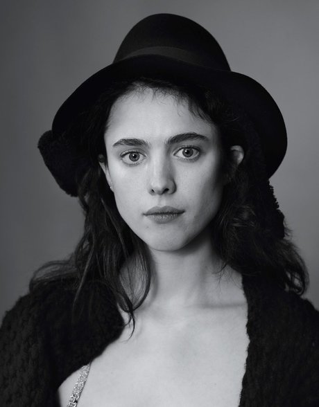 Margaret Qualley desnudos de estrellas porno imagen