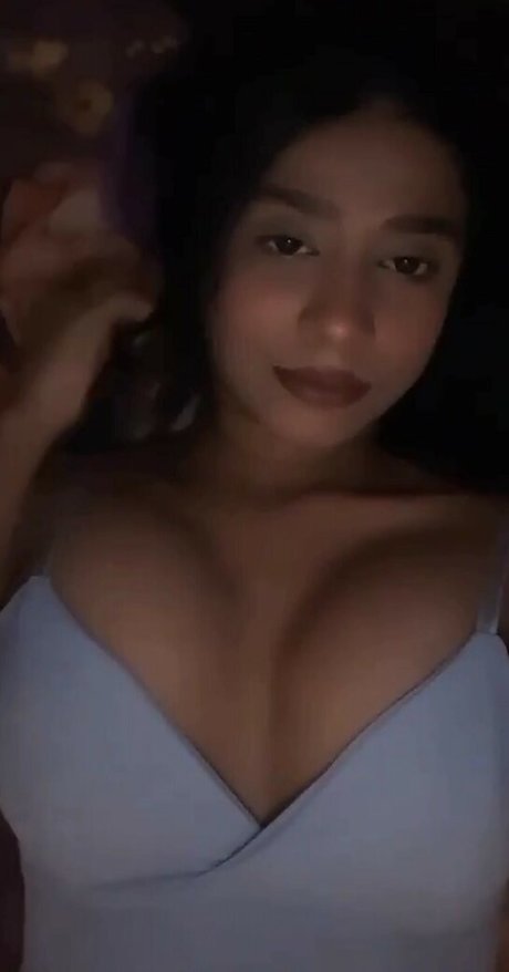 Uva Roy free star pics
