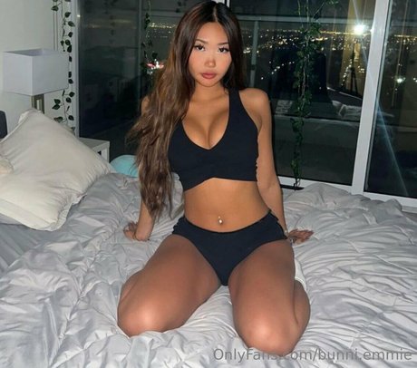 bunni emmie modelo pornografico archivo