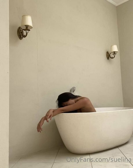 lina xena mannequin images