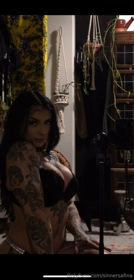 sinnersafina star du porno nue collection