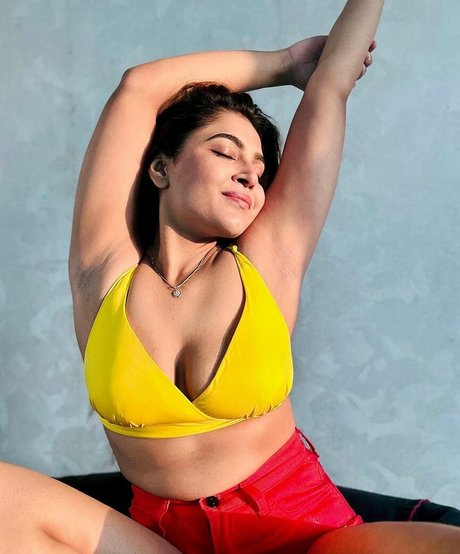 Tanya Chaudhari sex model picture