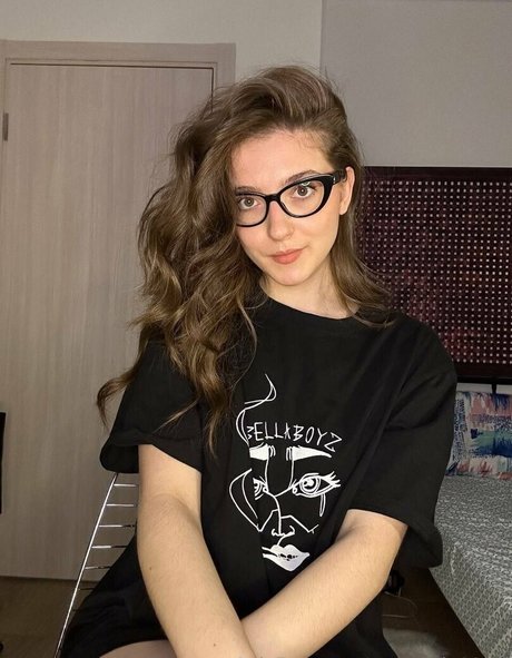 anastacia0101 star érotique archive