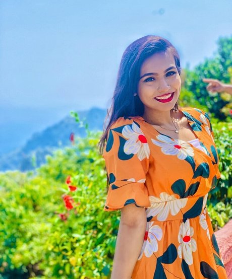 Umme Zamilatun Naima free model pics