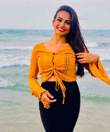Umme Zamilatun Naima porn star galleries