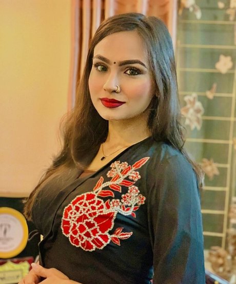 Umme Zamilatun Naima star exclusive archive