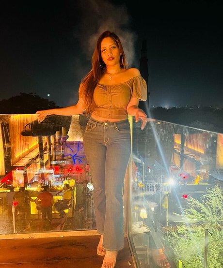 Akanksha Jain pornographic model image