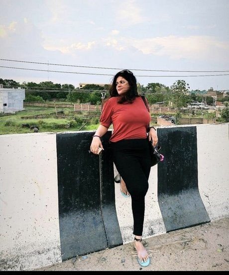 tejaswi pandeyy pornographic model gallery