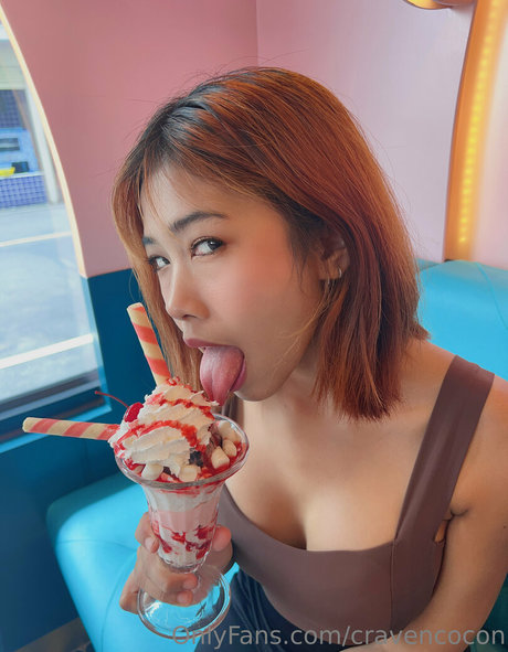 cravencocon buena actriz galería