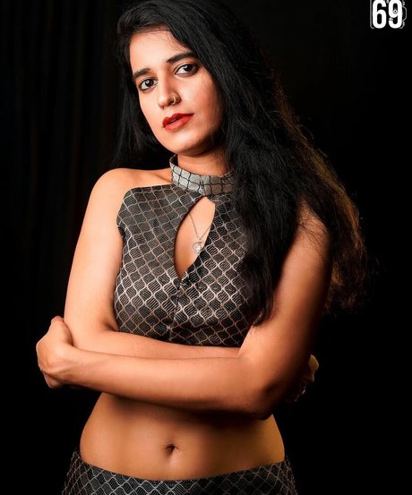 Foxy Queen desnudos de estrellas porno galería