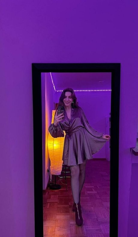 abby roseee jolie star du porno des photos