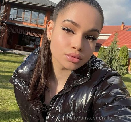 raily love u star du porno belle img