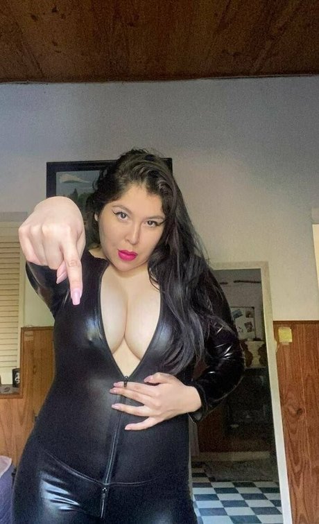 raily love u actriz de desnudos recopilación