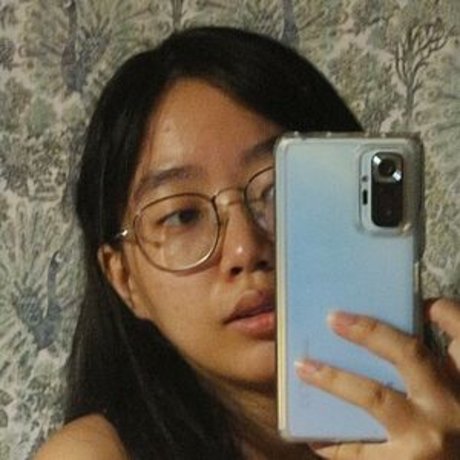 Qiyukaa naked actress pictures