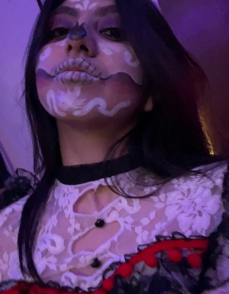 lazydemonweeb modelo de alta calidad imagen