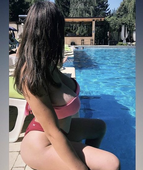 Denisa R Maria actrice érotique photos