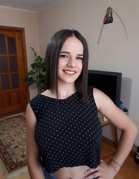 Denisa R Maria desnudos estrella porno imágenes